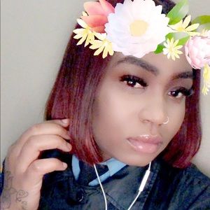 Meet your Posher, Angeline